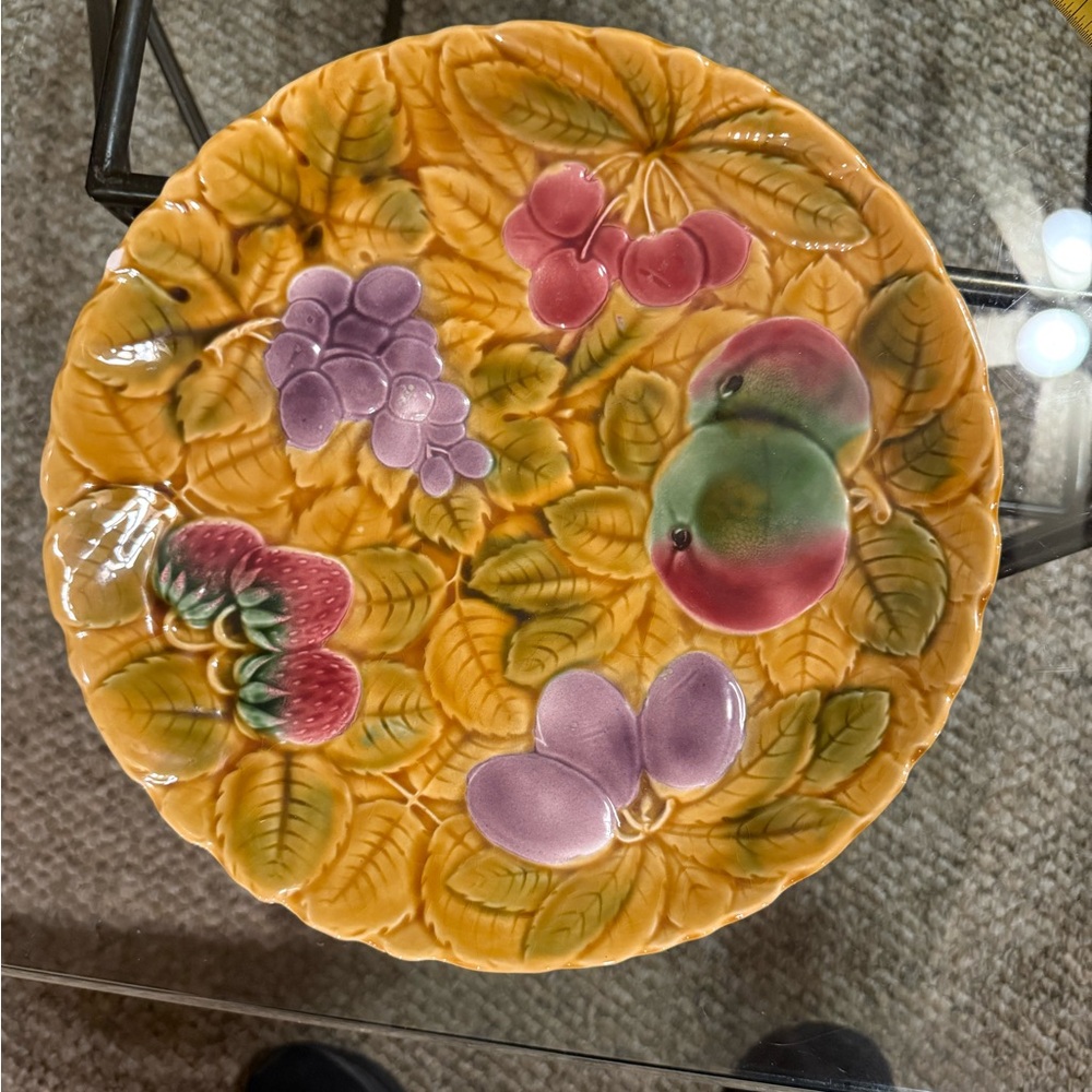 Sarreguemines Majolica Fruit serving Plate France Vintage Dessert plate 11.75in